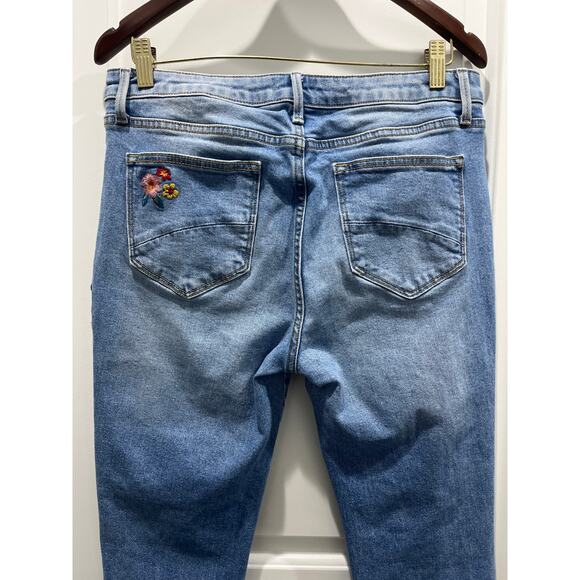 Driftwood Embroidered Jackie Embroidered Floral High Rise Slim Jeans Sz 30 x 27 - Picture 5 of 6